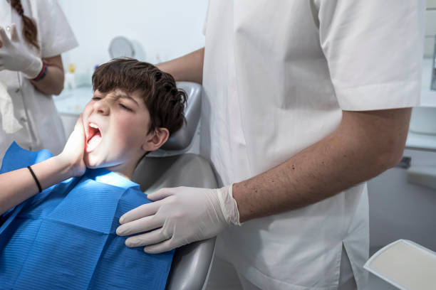 Best Emergency Dental Care for Broken or Chipped Teeth in Edgerton, OH